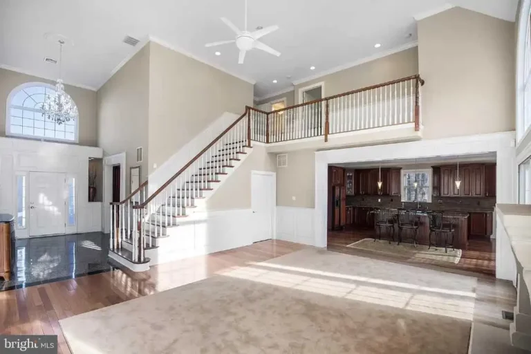 3c297e2080b0416c8434096de1406873-uncropped_scaled_within_1536_1152