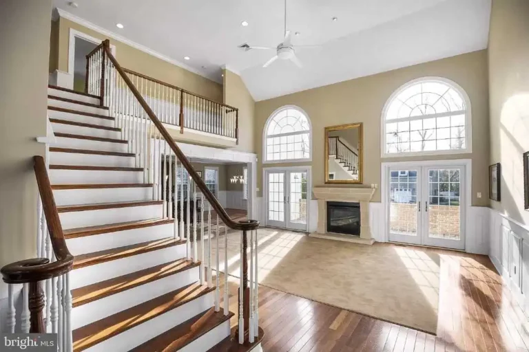 6d105460b4c9d9609b8e771a71d96fc0-uncropped_scaled_within_1536_1152