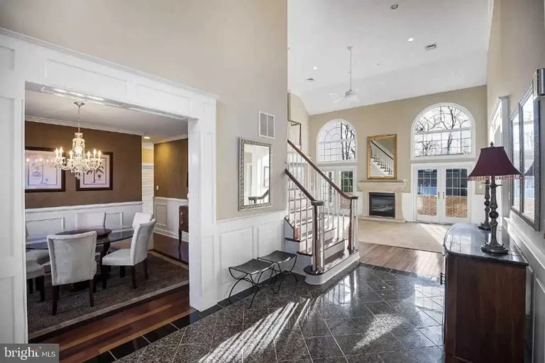 ec799e40a42da47b96bde7ec18e497e1-uncropped_scaled_within_1536_1152